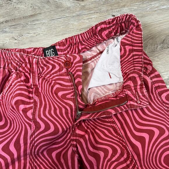 UO BDG Y2K Cargo Pants Red Pink Swirl Print Low Rise Wide Leg S - Picture 5 of 11